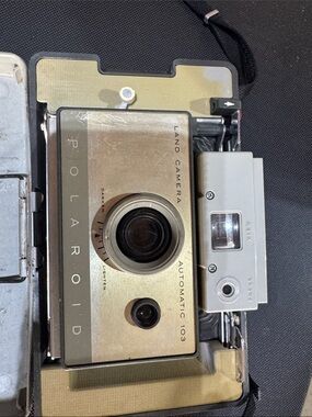 Polaroid Land Camera Automatic 103 in Silver and Black